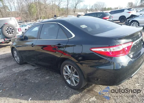 2016 Toyota Camry Se z USA, uszkodzony, nr VIN 4T1BF1FKXGU247790